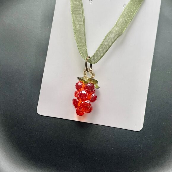 Vintage Crystal Grapes Cluster Pendant Ribbon Necklace - Picture 3 of 11